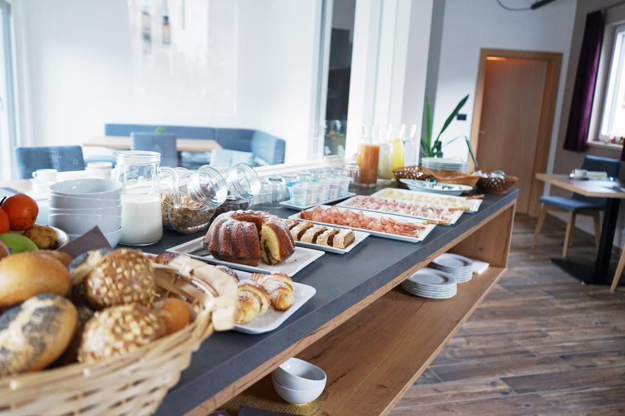 Haus Herta B&B 노바레반떼 외부 사진